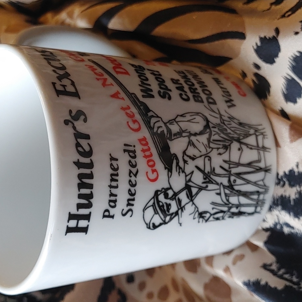 ✅Hunter's Excuse Mug - Picture 2 of 5